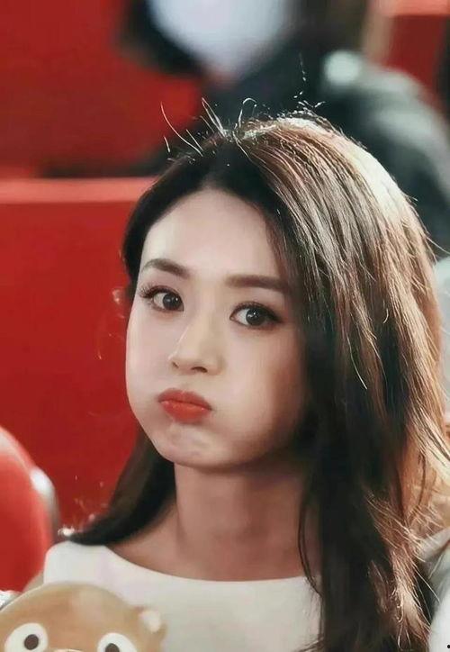 娱乐圈女星吃瓜日常小说,明星们的甜蜜瓜田